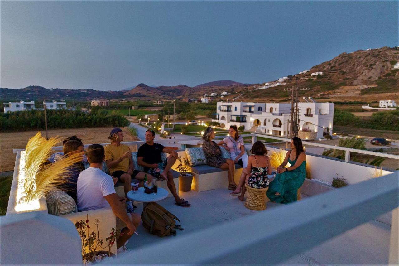 Studios Vrettos Beachfront Hotel Pláka Esterno foto