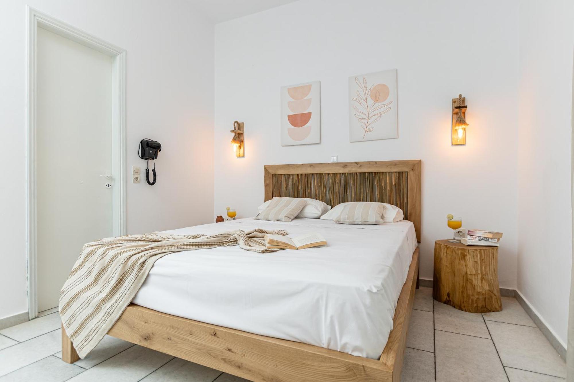 Studios Vrettos Beachfront Hotel Pláka Esterno foto